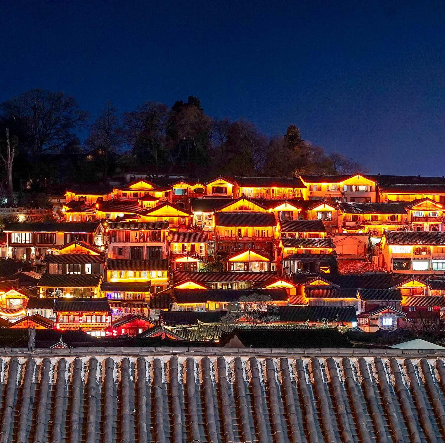 lijiang-ancient-town-night-view