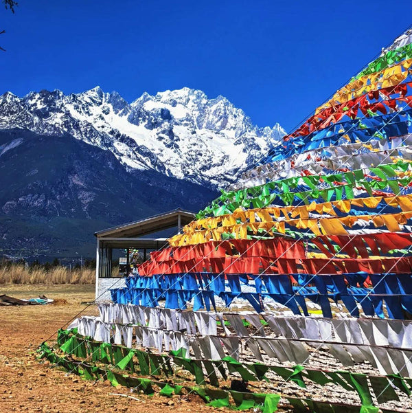 yunnan-grand-sutra-hall-outside
